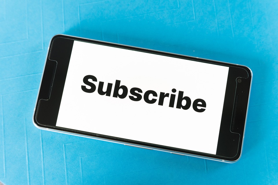 The Benefits of Subscription E-commerce for Consumers and Businesses